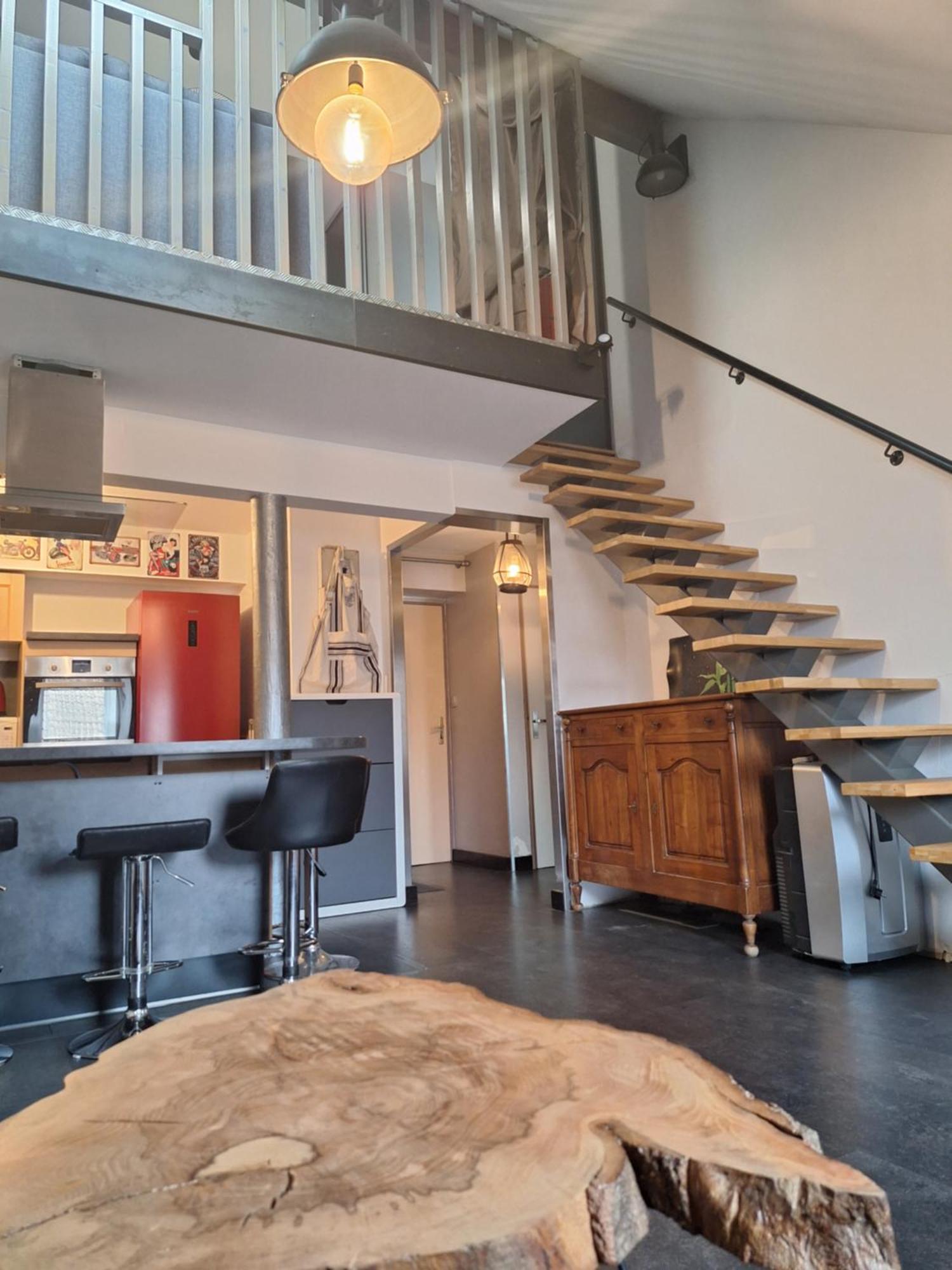 Chez Eric - L'Atypique Apartment Румии Екстериор снимка