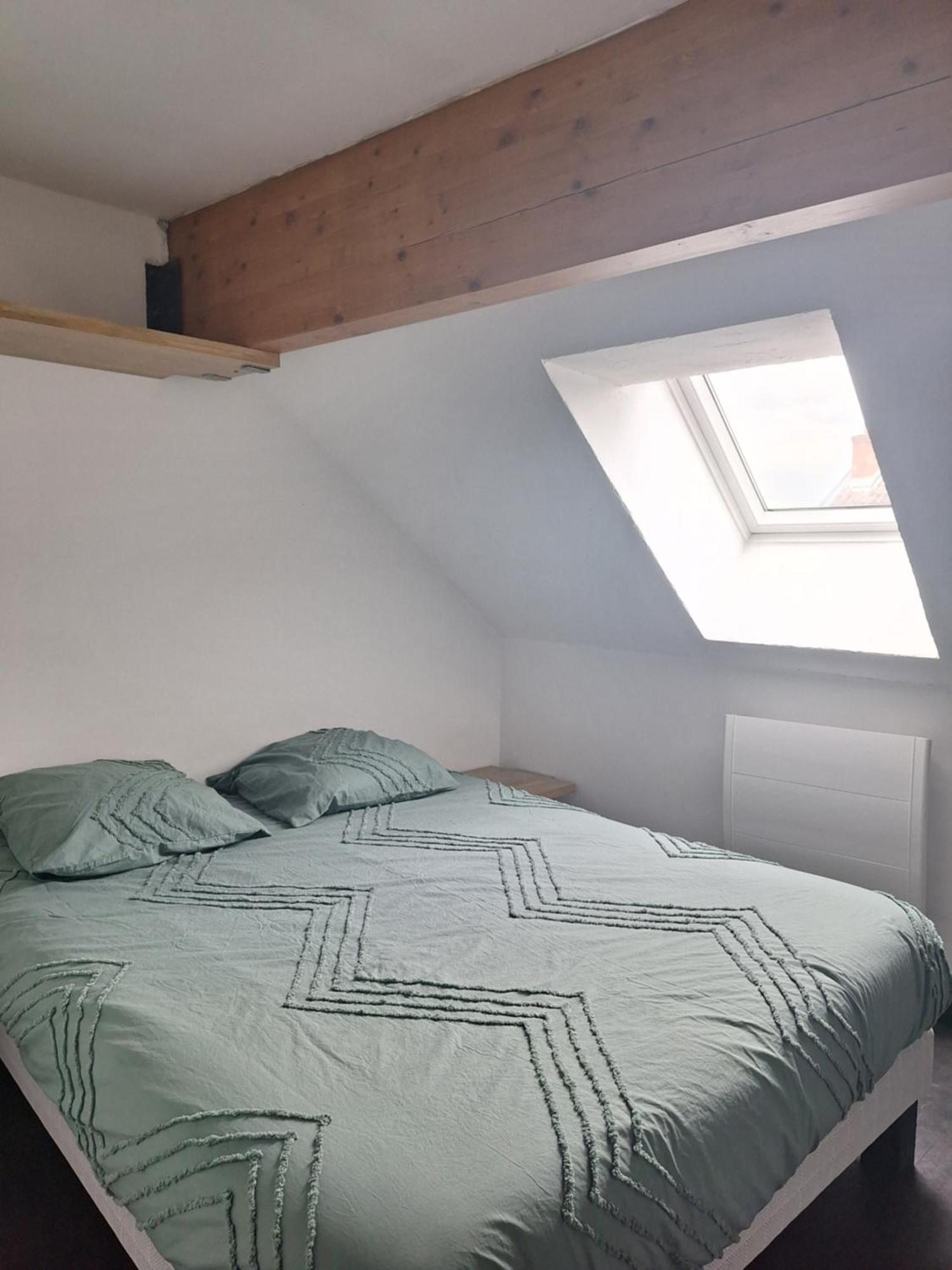 Chez Eric - L'Atypique Apartment Румии Екстериор снимка